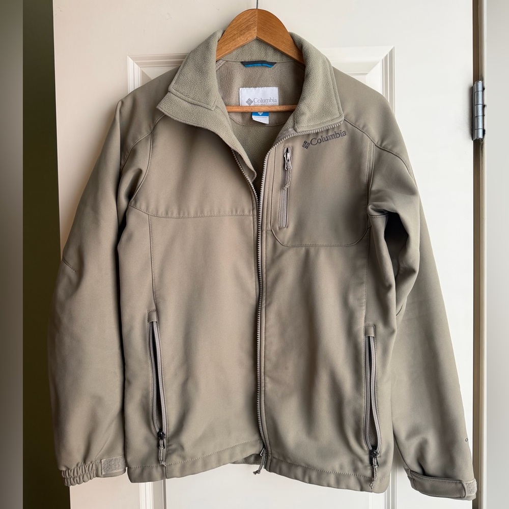Columbia Men's Tan, Hardshell Performance Jacket